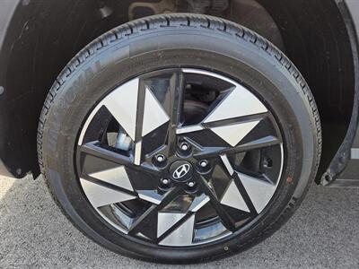 2024 Hyundai KONA SEL   - Photo 9 - Lafayette, IN 47905