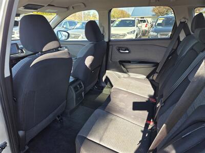 2023 Nissan Rogue SV - Photo 11 - Lafayette, IN 47905