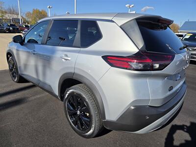 2023 Nissan Rogue SV - Photo 5 - Lafayette, IN 47905