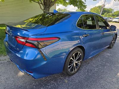 2019 Toyota Camry LE   - Photo 3 - Lafayette, IN 47905