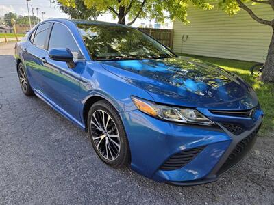 2019 Toyota Camry LE   - Photo 1 - Lafayette, IN 47905