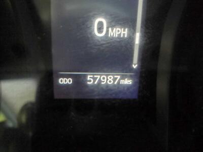2019 Toyota Camry LE   - Photo 12 - Lafayette, IN 47905