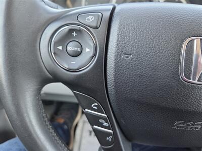 2015 Honda Accord EX-L w/Navi - Photo 16 - Lafayette, IN 47905