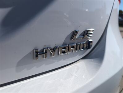 2020 Toyota Camry Hybrid LE   - Photo 10 - Lafayette, IN 47905