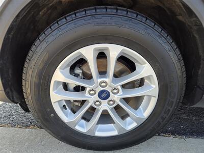 2020 Ford Escape SE   - Photo 9 - Lafayette, IN 47905