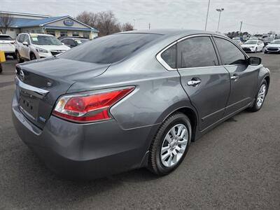 2014 Nissan Altima 2.5 S   - Photo 4 - Lafayette, IN 47905