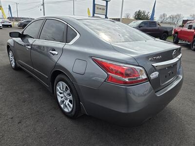 2014 Nissan Altima 2.5 S   - Photo 6 - Lafayette, IN 47905