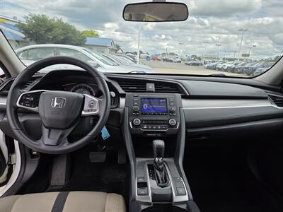 2018 Honda Civic LX - Photo 10 - Lafayette, IN 47905