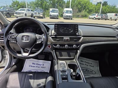 2019 Honda Accord Hybrid Touring   - Photo 12 - Lafayette, IN 47905