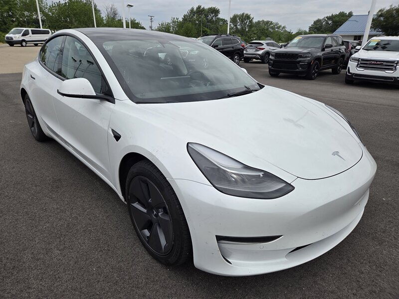 2022 Tesla Model 3 Long Range   - Photo 1 - Lafayette, IN 47905