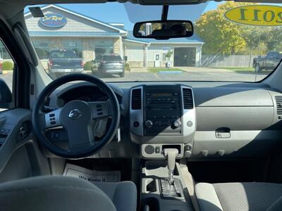 2011 Nissan Frontier SV V6   - Photo 11 - Lafayette, IN 47905