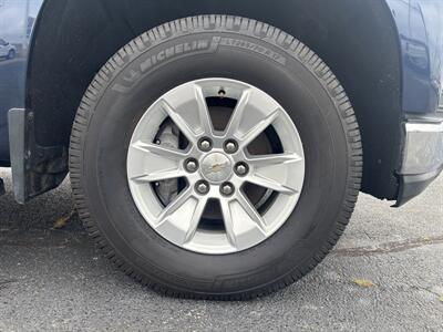 2021 Chevrolet Silverado 1500 LT   - Photo 9 - Lafayette, IN 47905