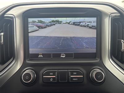 2021 Chevrolet Silverado 1500 LT   - Photo 11 - Lafayette, IN 47905