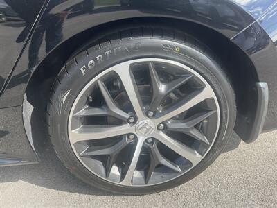 2024 Honda Civic Touring   - Photo 9 - Lafayette, IN 47905