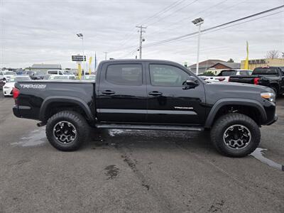 2018 Toyota Tacoma TRD Pro   - Photo 2 - Lafayette, IN 47905