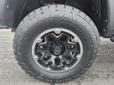 2018 Toyota Tacoma TRD Pro   - Photo 9 - Lafayette, IN 47905