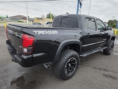2018 Toyota Tacoma TRD Pro   - Photo 3 - Lafayette, IN 47905
