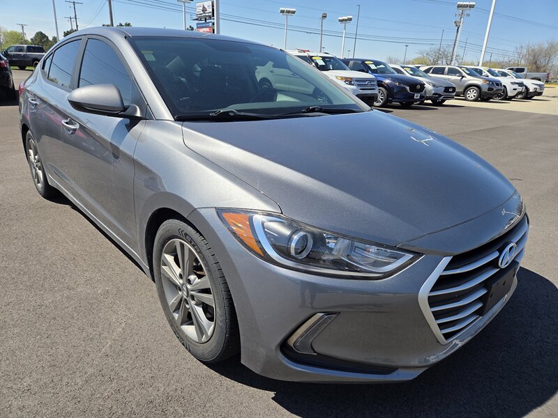 2018 Hyundai ELANTRA Value Edition   - Photo 1 - Lafayette, IN 47905