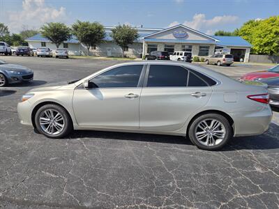 2016 Toyota Camry SE   - Photo 6 - Lafayette, IN 47905
