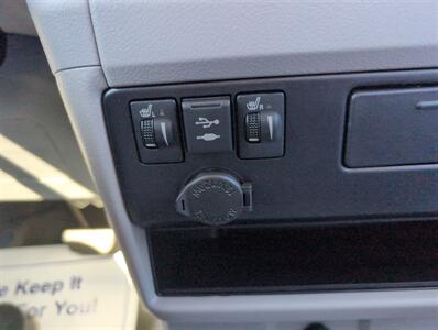 2018 Toyota Sienna XLE 8-Passenger   - Photo 24 - Lafayette, IN 47905