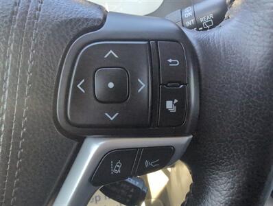 2018 Toyota Sienna XLE 8-Passenger   - Photo 16 - Lafayette, IN 47905