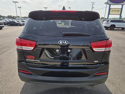 2018 Kia Sorento LX - Photo 4 - Lafayette, IN 47905