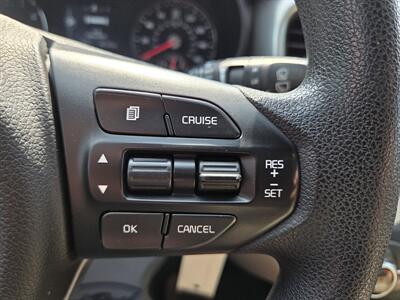 2018 Kia Sorento LX - Photo 15 - Lafayette, IN 47905
