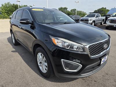 2018 Kia Sorento LX - Photo 1 - Lafayette, IN 47905