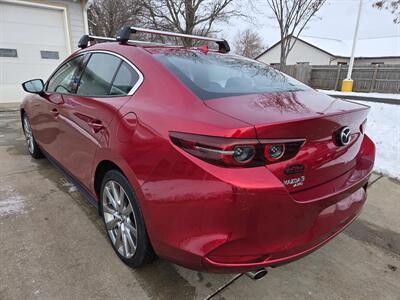 2020 Mazda Mazda3 Sedan Premium   - Photo 5 - Lafayette, IN 47905