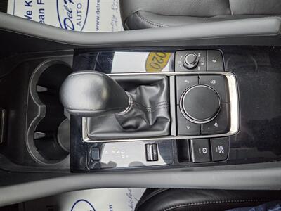 2020 Mazda Mazda3 Sedan Premium   - Photo 22 - Lafayette, IN 47905