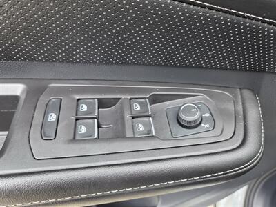 2024 Volkswagen Atlas Cross Sport SE 4Motion - Photo 13 - Lafayette, IN 47905