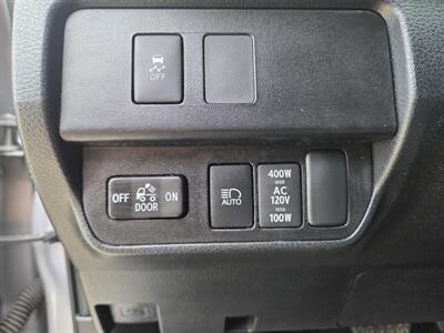 2020 Toyota Tacoma TRD Off-Road   - Photo 12 - Lafayette, IN 47905