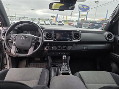 2020 Toyota Tacoma TRD Off-Road   - Photo 11 - Lafayette, IN 47905