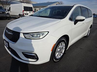 2023 Chrysler Pacifica Touring L   - Photo 7 - Lafayette, IN 47905