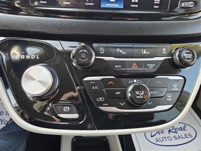 2023 Chrysler Pacifica Touring L   - Photo 20 - Lafayette, IN 47905