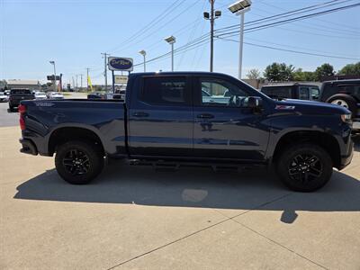 2019 Chevrolet Silverado 1500 LT Trail Boss   - Photo 2 - Lafayette, IN 47905