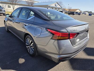 2024 Nissan Altima 2.5 SV   - Photo 5 - Lafayette, IN 47905