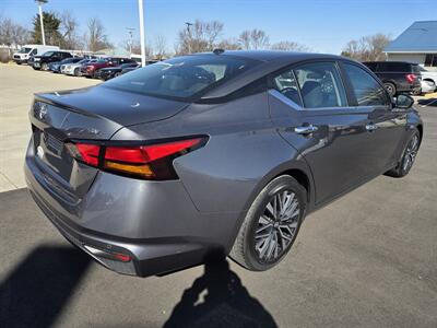 2024 Nissan Altima 2.5 SV   - Photo 3 - Lafayette, IN 47905