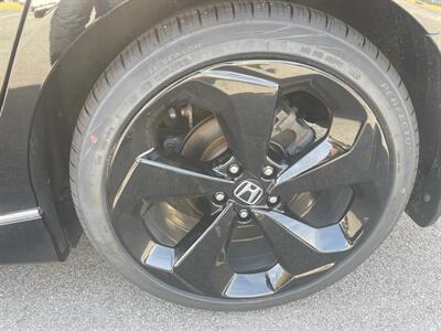 2018 Honda Accord Touring - Photo 9 - Lafayette, IN 47905