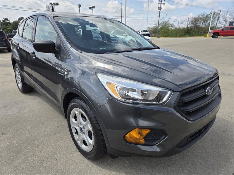 2017 Ford Escape S   - Photo 1 - Lafayette, IN 47905
