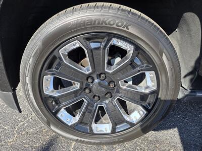 2019 GMC Yukon Denali   - Photo 9 - Lafayette, IN 47905
