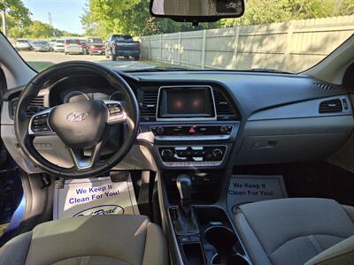 2018 Hyundai SONATA SEL   - Photo 12 - Lafayette, IN 47905