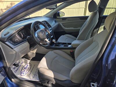 2018 Hyundai SONATA SEL   - Photo 10 - Lafayette, IN 47905