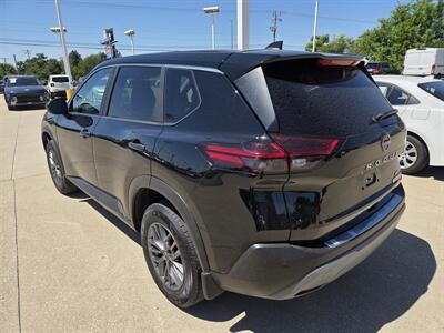 2023 Nissan Rogue S - Photo 5 - Lafayette, IN 47905