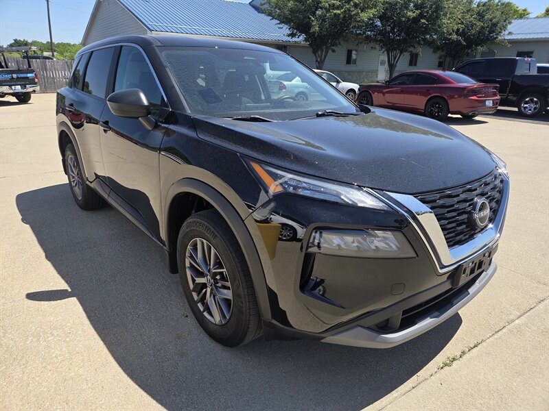 2023 Nissan Rogue S   - Photo 1 - Lafayette, IN 47905