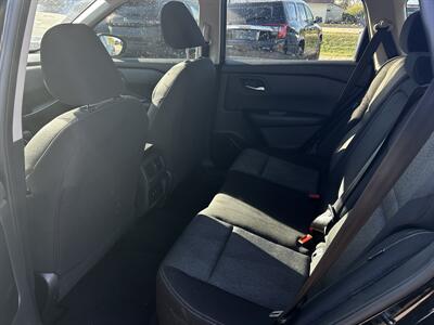 2024 Nissan Rogue SV - Photo 11 - Lafayette, IN 47905