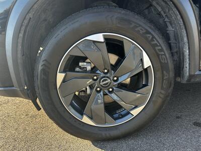 2024 Nissan Rogue SV - Photo 9 - Lafayette, IN 47905