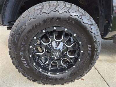 2015 Toyota Tacoma V6   - Photo 9 - Lafayette, IN 47905