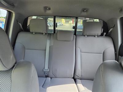 2015 Toyota Tacoma V6   - Photo 22 - Lafayette, IN 47905