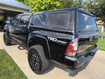 2015 Toyota Tacoma V6   - Photo 5 - Lafayette, IN 47905
